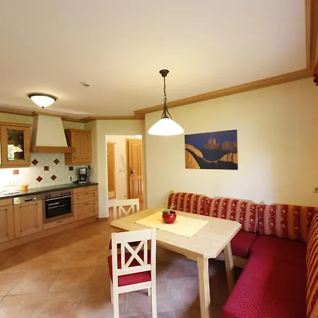 Hochwurzen Apartman Schladming