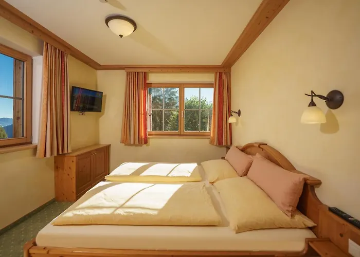 Hochwurzen Apartmán *