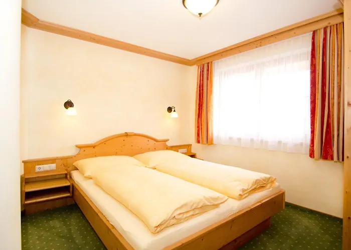 Hochwurzen Apartmán *